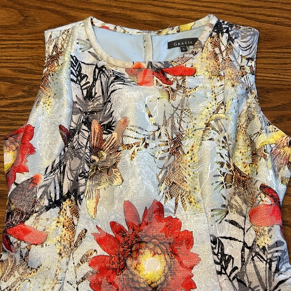 Gracia Floral and Gold A-Line Dress - Picture 3 of 16